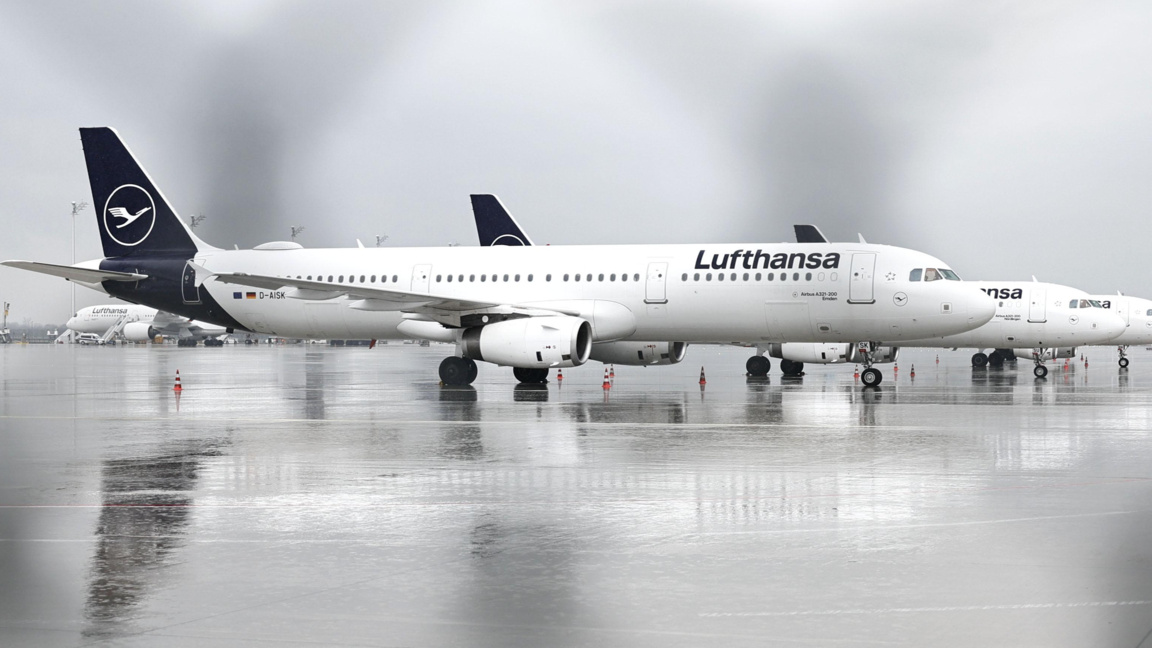 Самолетите на Луфтханза ще останат приземени през следващите два дни