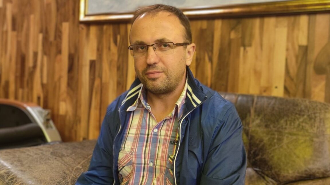 Нучи Гроздани - учителят от Поградец