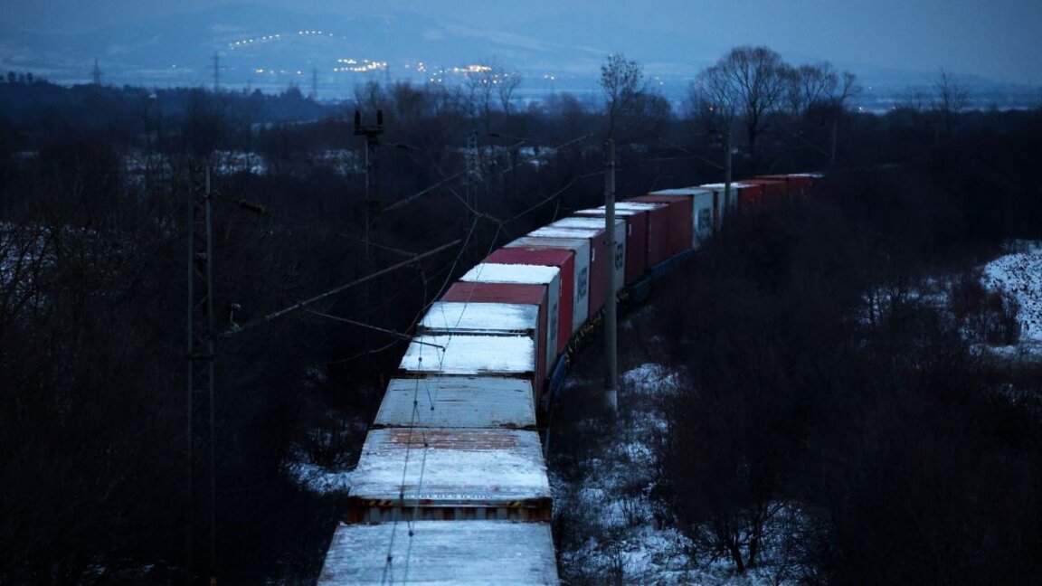Two persons killed, six injured after train accident near Sofia