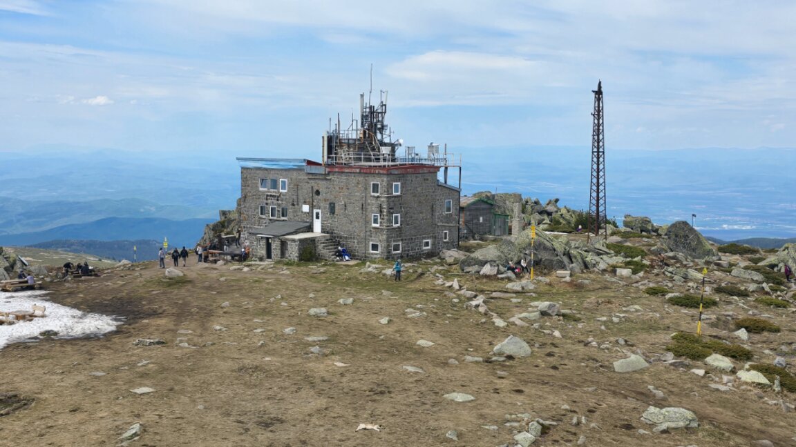 Die Berghütte „Tscherni Wrach“