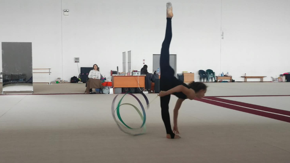 Гимнастичката с български корени Мариана Сартори тренира със Силвия Митева