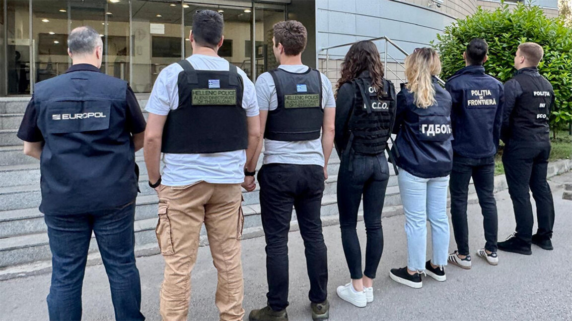 Εξαρθρώθηκε κύκλωμα διακίνησης μεταναστών από τη Συρία και το Ιράκ