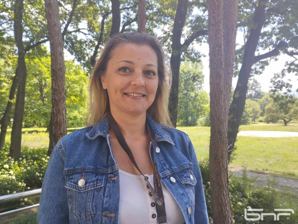 Доц. Росица Попова