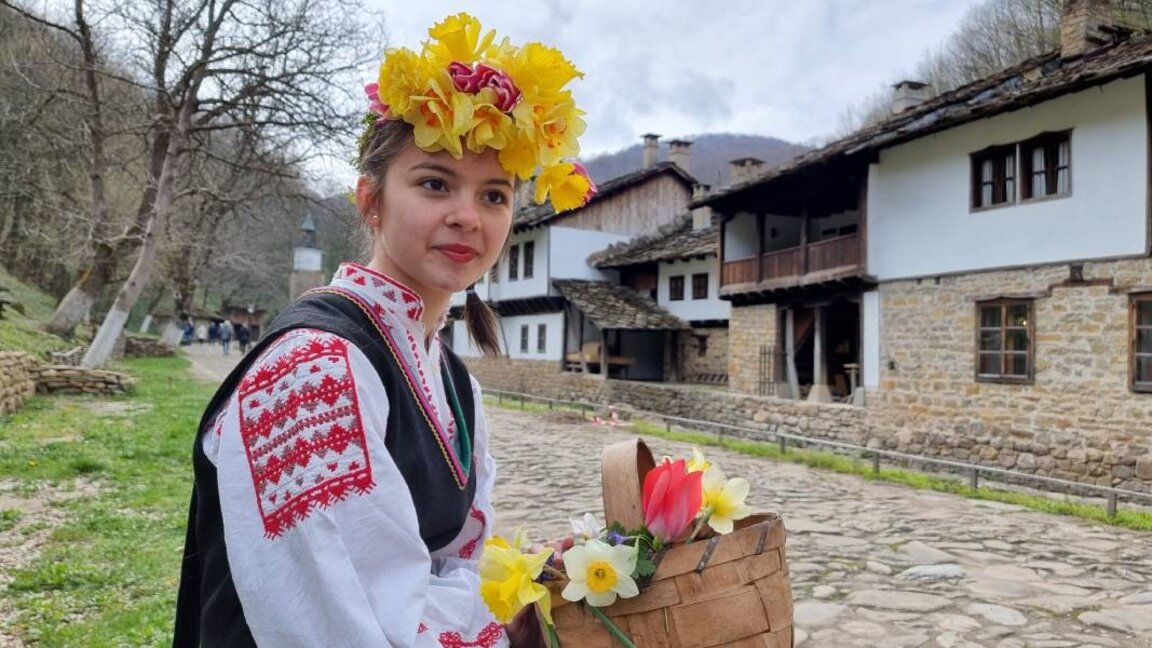 Día de san Lázaro y buen humor en Triavna