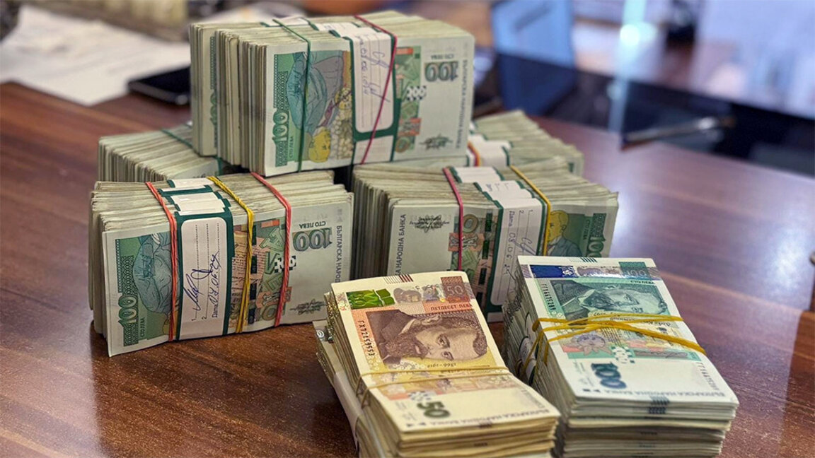 Montée en flèche des dépôts bancaires...