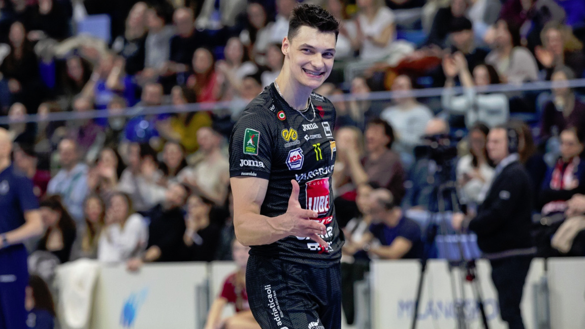 Александър Николов