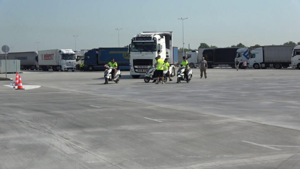 Държавата няма да даде 10 млн. евро за ТИР паркинга