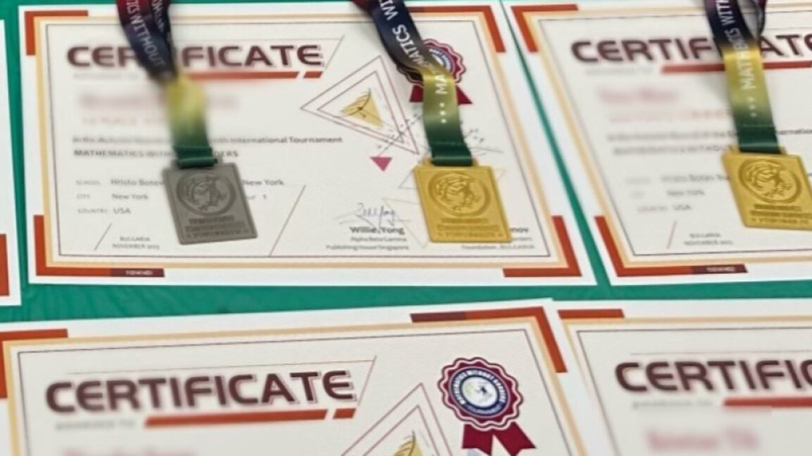 Premii pentru tinerii matematicieni bulgari la New York
