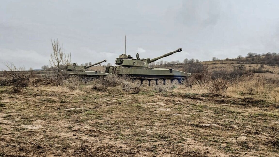 Bulgaria envió armas de artillería a Ucrania