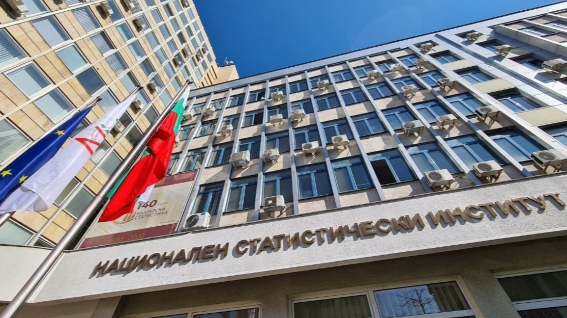 Нарастване на производството на енергийни продукти през януари на месечна база