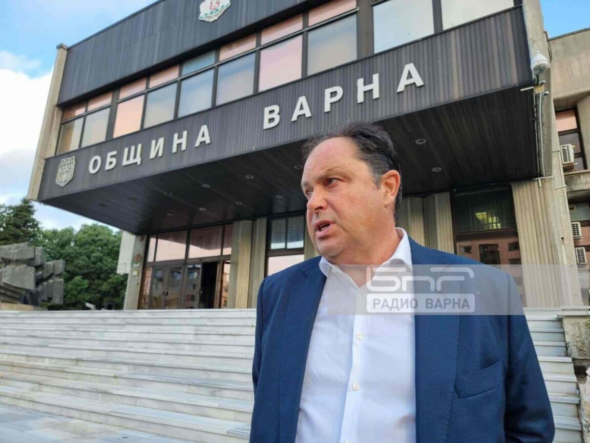 Адвокатът на задържания варненски кмет: Поредният полицейски произвол!