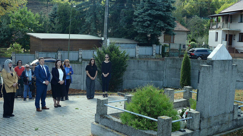 Почетоха български студенти, загинали в Словашкото национално въстание