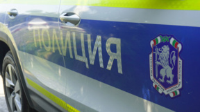 Полицията проверява случай на ескалирал тийнейджърски скандал