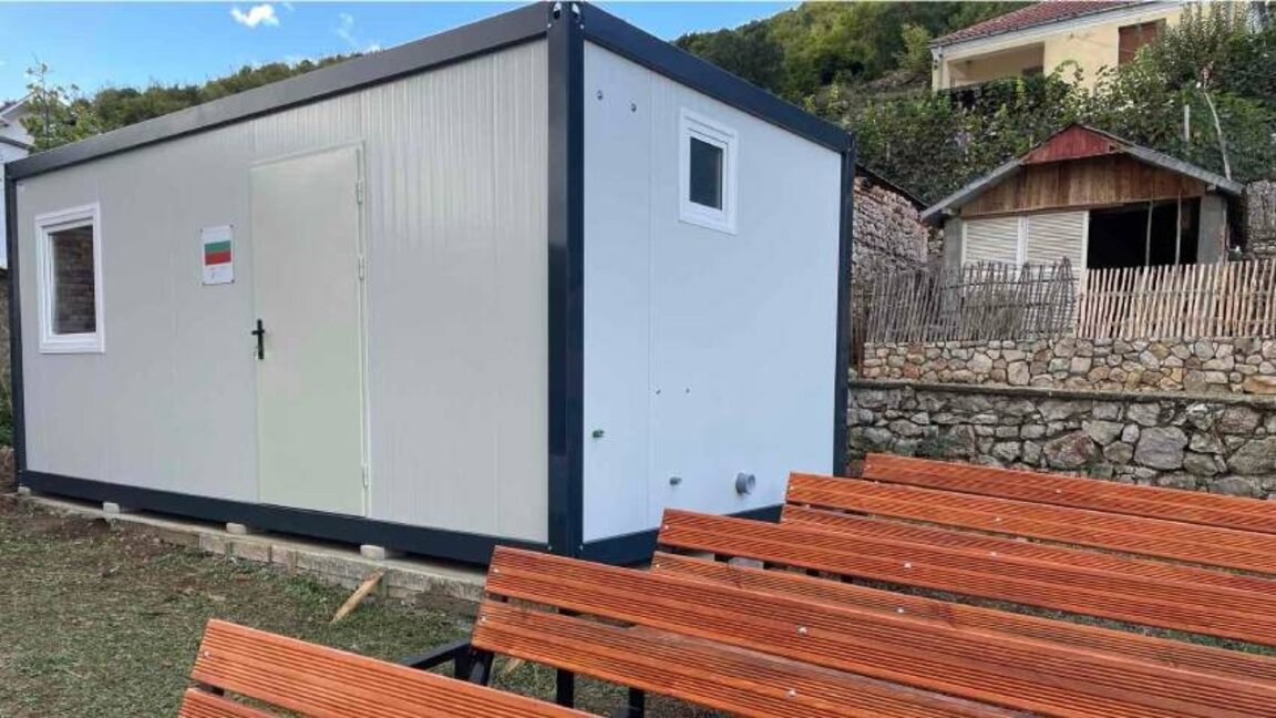 Поредно голямо дарение от България за албанската Мала Преспа