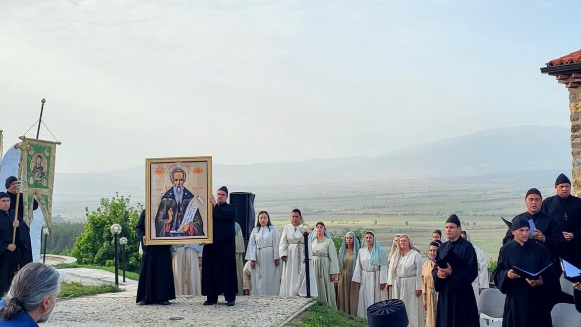 Софийската опера откри новия си сезон в „Цари Мали град“, а комплексът отпразнува 10-и рожден ден