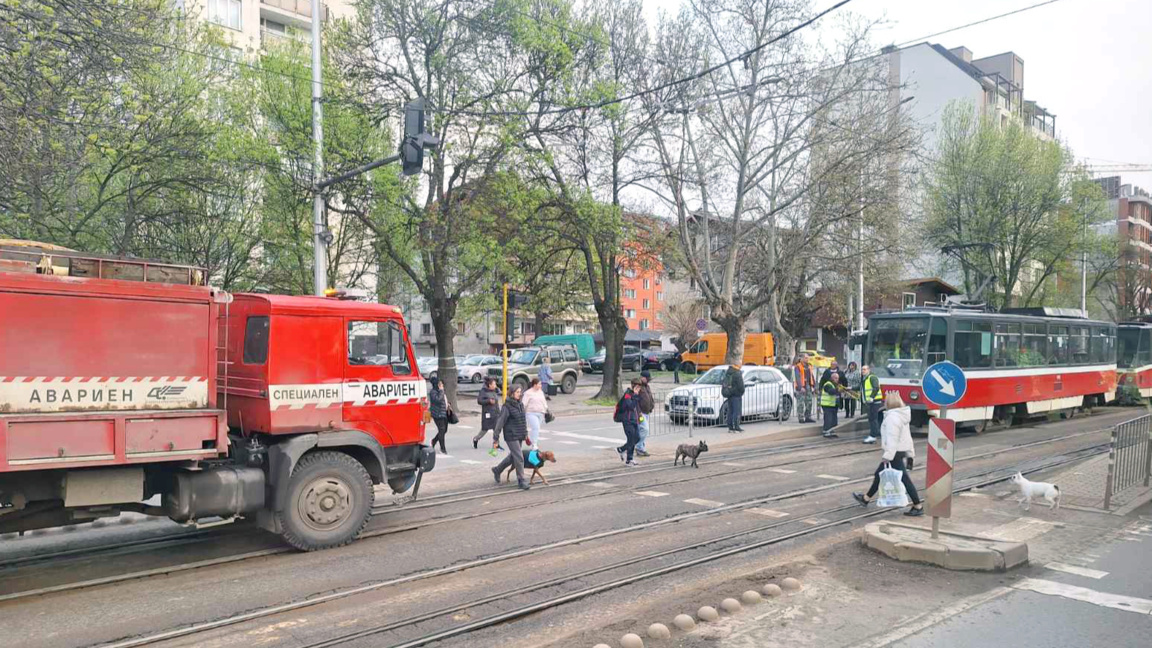 Два трамвая се удариха на бул. "К. Величков" между бул. "Ал. Стамболийски" и бул. "Възкресение" -  22 април 2026 г.