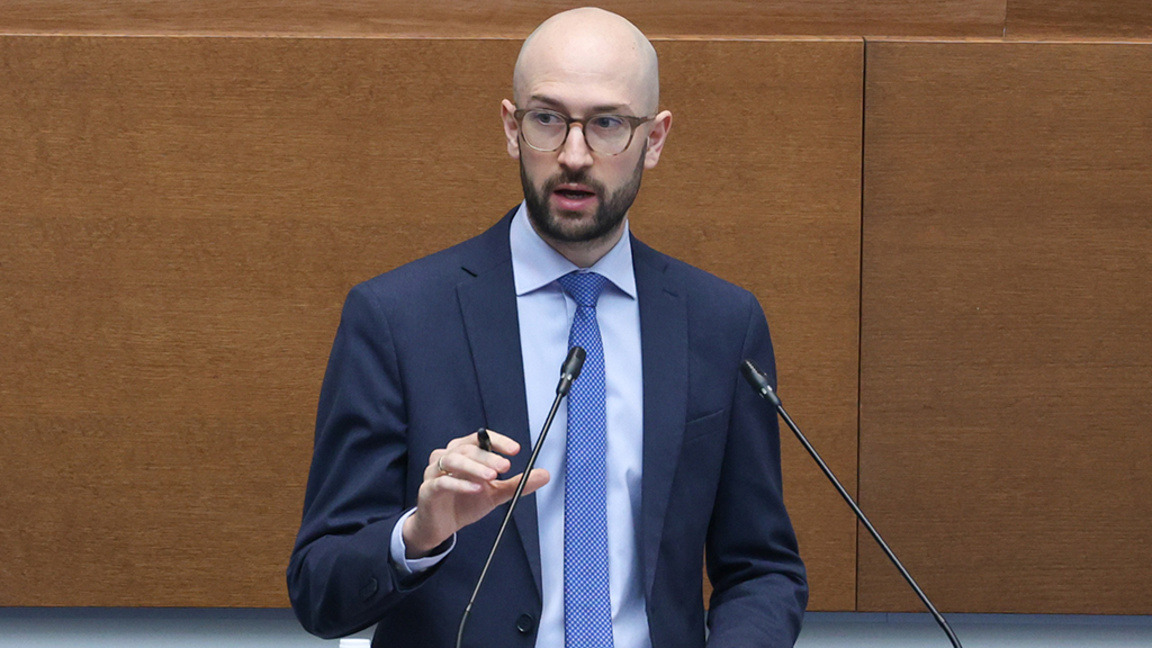 Maliye Bakanı Bütçe Uzatma Yasası parametrelerine ilişkin bilgi sundu