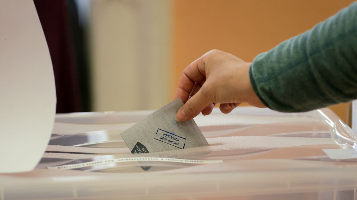 Më pak seksione dhe më shumë pengesa për votën e bullgarëve jashtë vendit