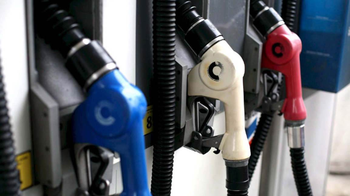 Покачват се цените на горивата в Гърция