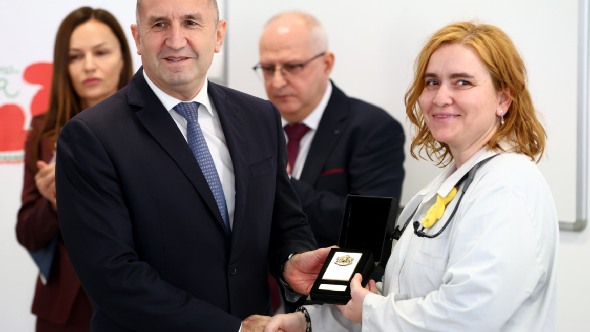 Rumen Radev announces the start of the Bulgarian Christmas charity drive.