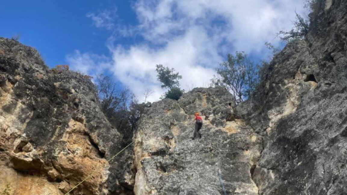 Adrenalin, schöne Aussichten und eine Begegnung mit der Geschichte - Klettern im Tal des Flusses Russenski Lom