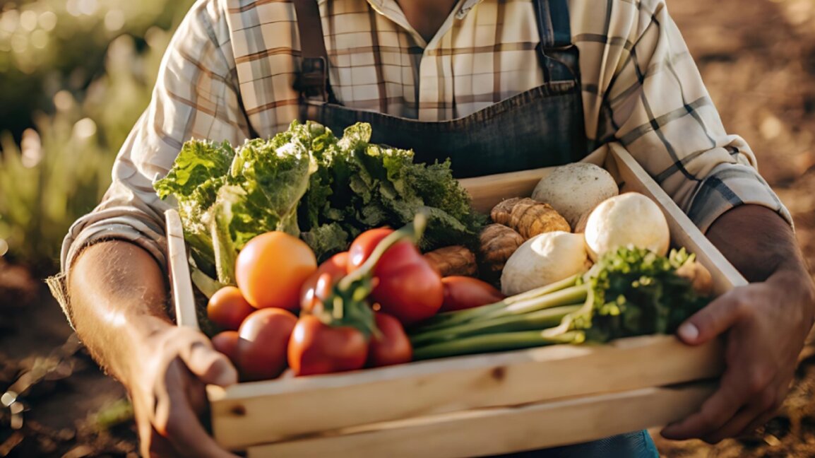 Producătorii bulgari de fructe, nuci și legume vor primi 7,4 milioane de euro de la UE