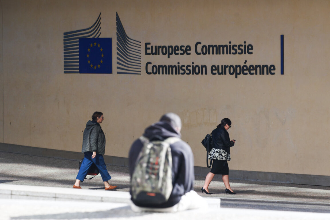 Заменити мушког кандидата женским за место европског комесара –  кључ за добијање жељеног ресора у новој Европској комисији?