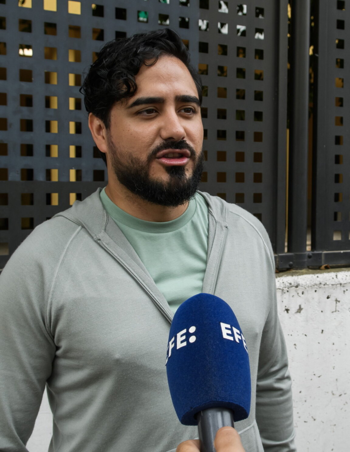 Алвисе Перес