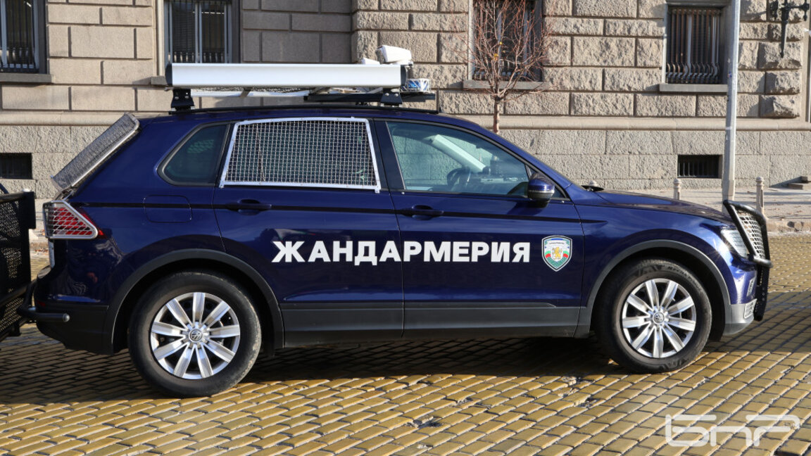Обществена поръчка за 13 000 персонални полицейски камери и 1800 видеорегистратора за МВР