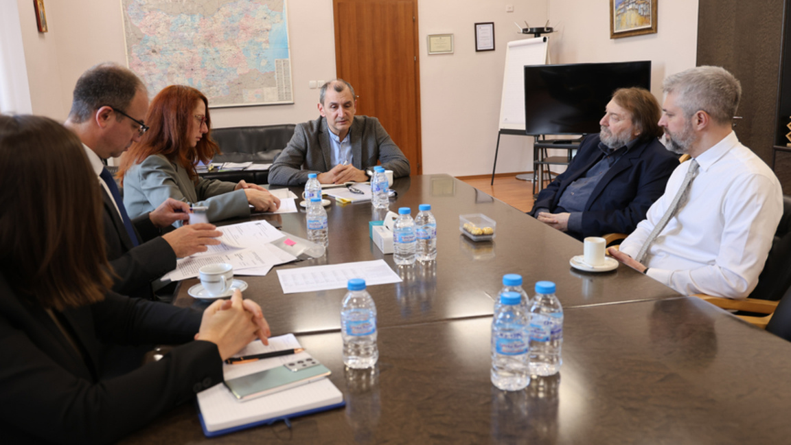 Здравният министър поиска оздравителен план за МБАЛ "Св. Анна"