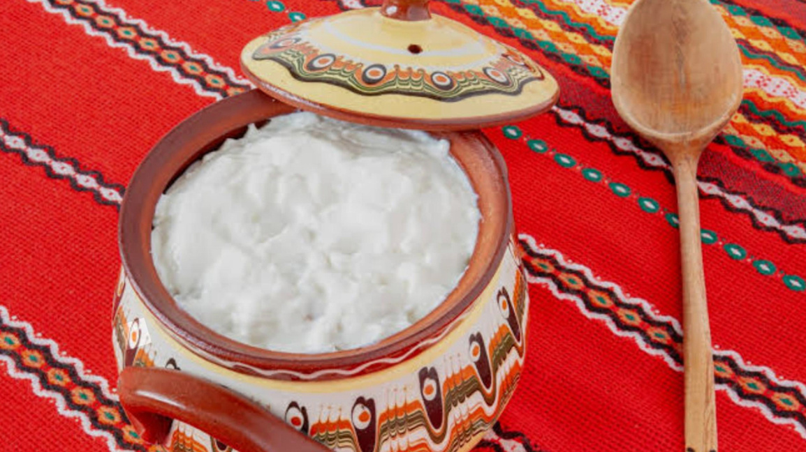 Българско кисело мляко