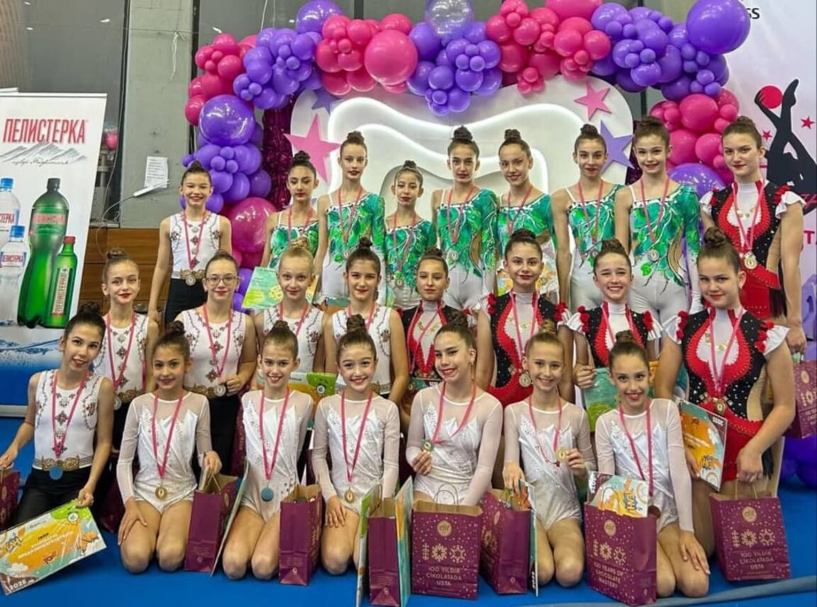 Момичетата от спортен клуб "Афродита" гр Кърджали
