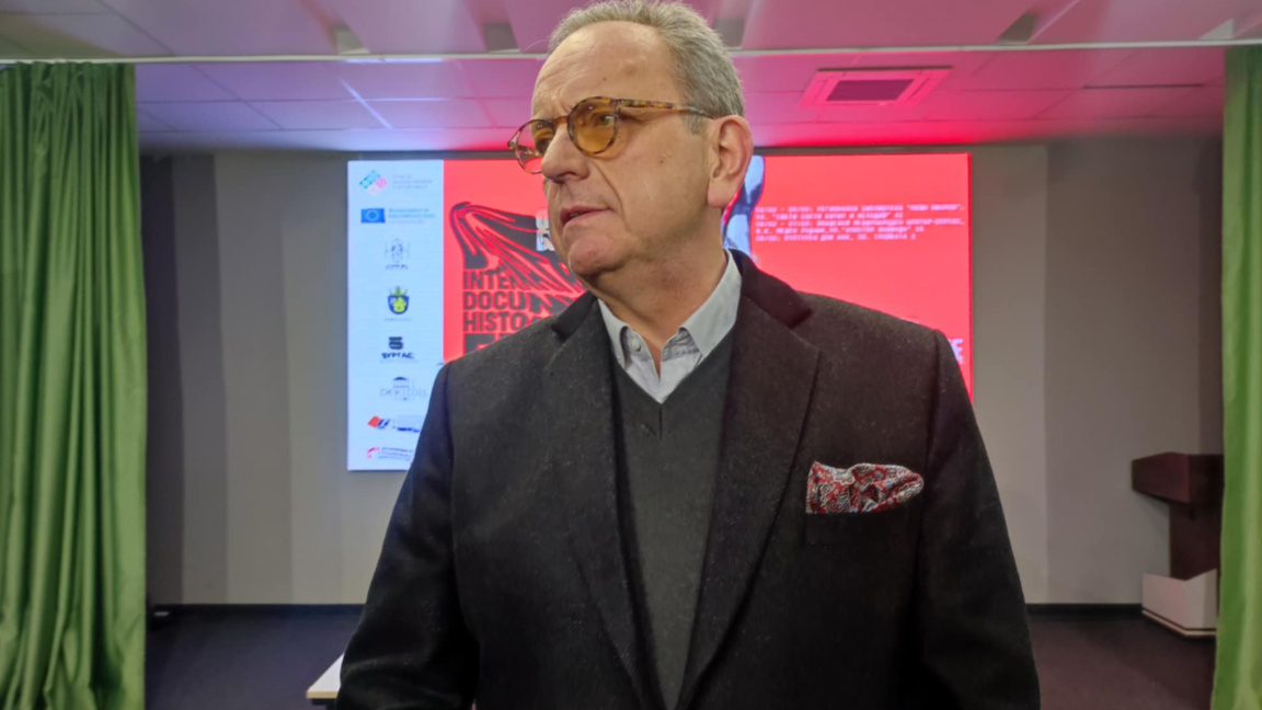 професор Петър Стоянович