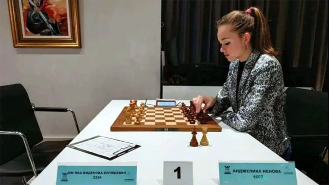 Angelika Nenova