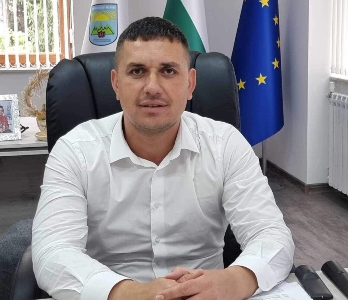 Айджан Ахмед