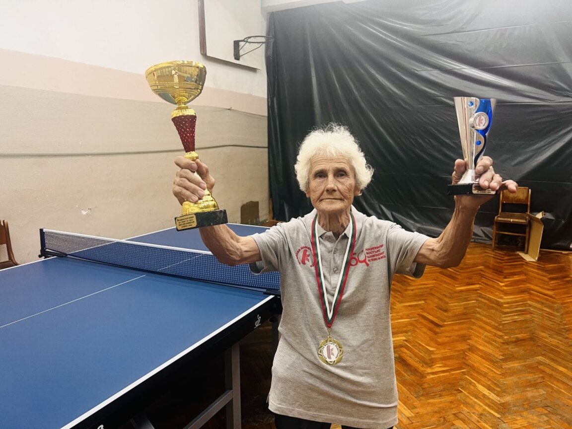 Надка Денчева