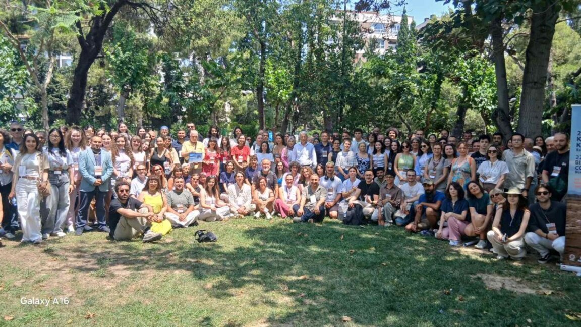 Преподаватели и студенти от Тракийския университет участваха в международна конференция в Измир