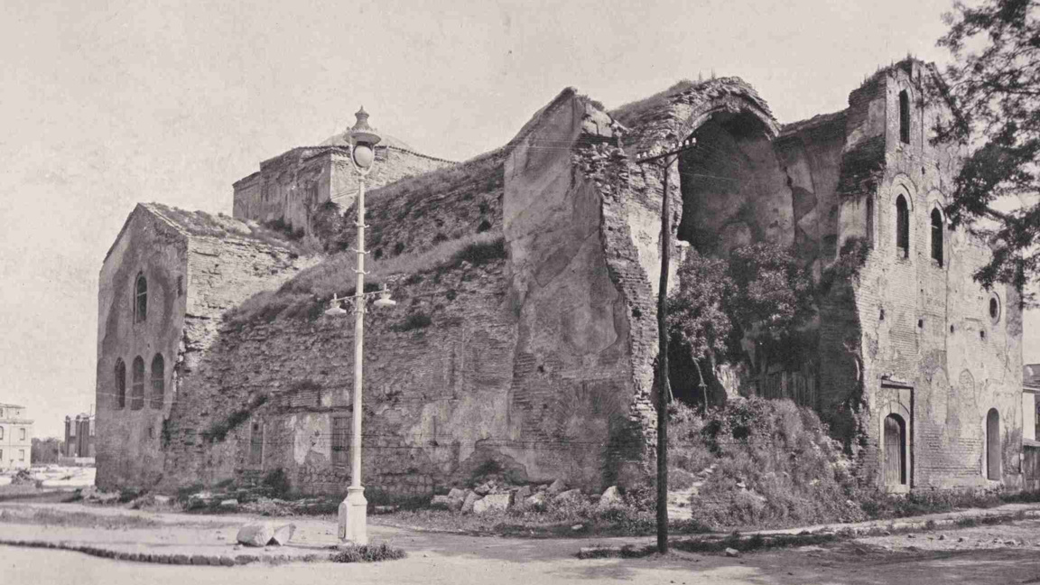 Църквата Св. София