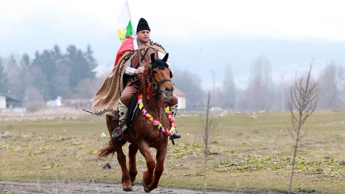 Celebramos San Teodoro con trigo cocido, comida de vigilia y caballos