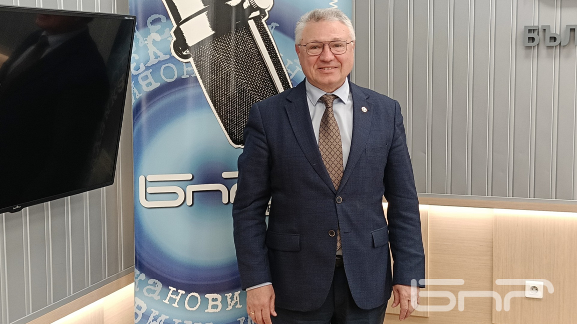 Велизар Шаламанов