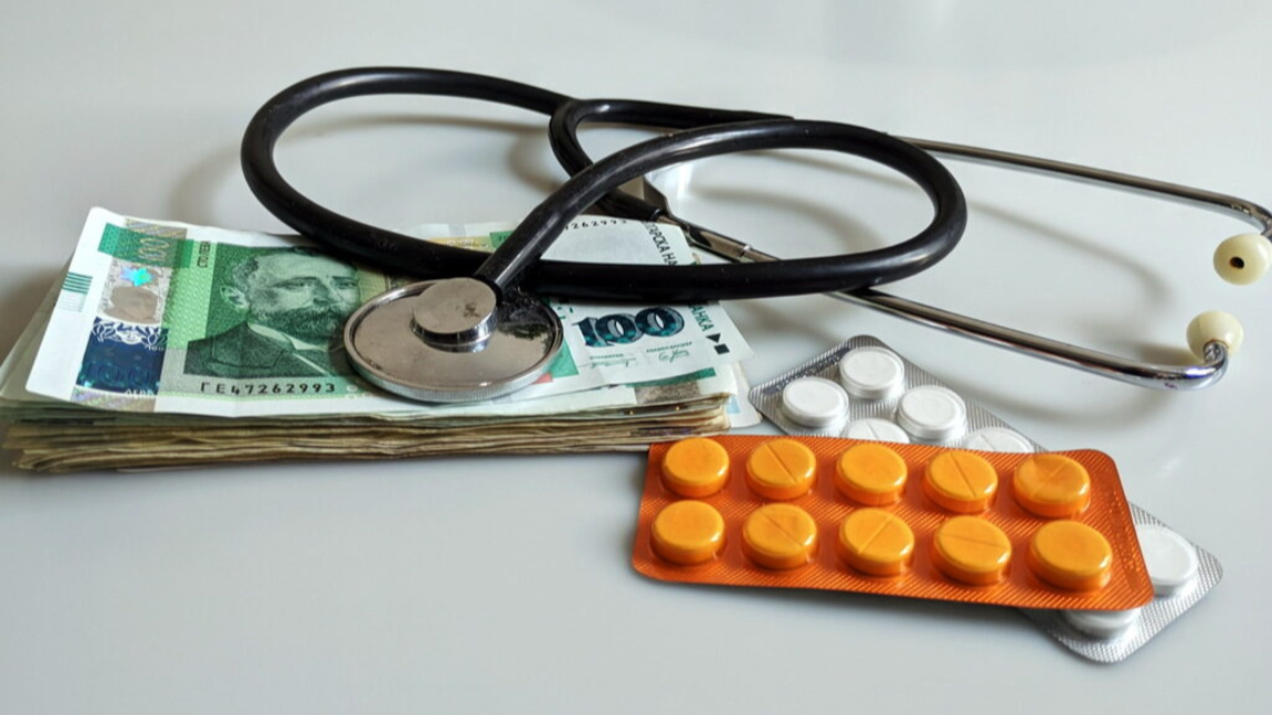 В ЕС българите доплащат най-много за лекарства, сочи анализ