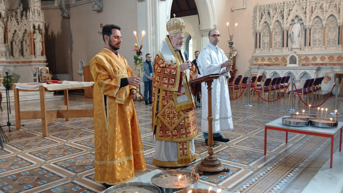 Liturgy in Bulgarian brings together Bul...