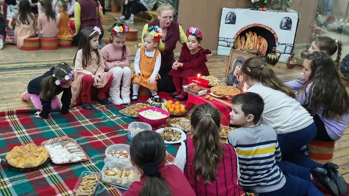 Heiligabend und Weihnachten im Blick der Generationen X, Y, Z und Alpha