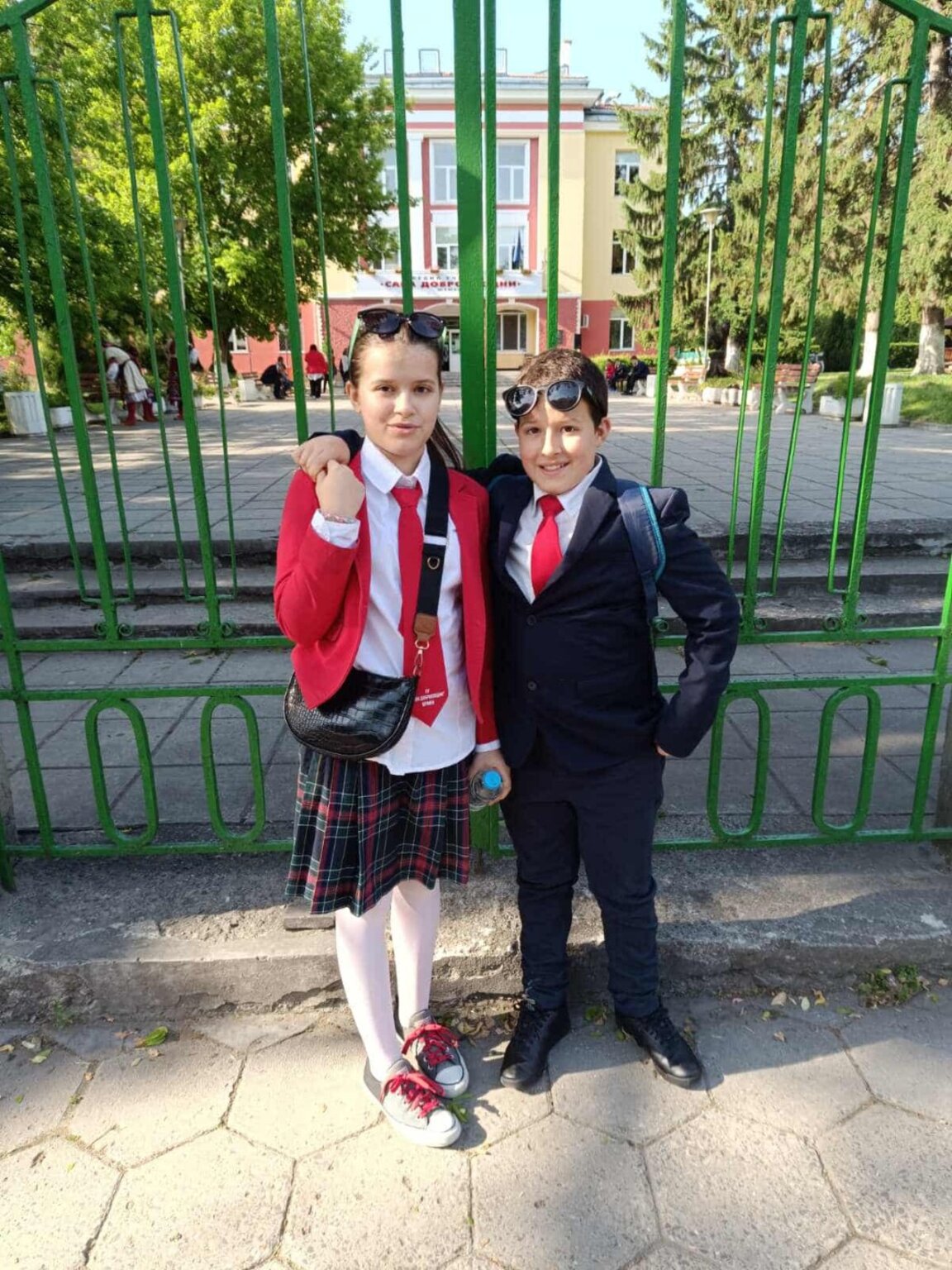 Деца намериха портмоне и го върнаха
