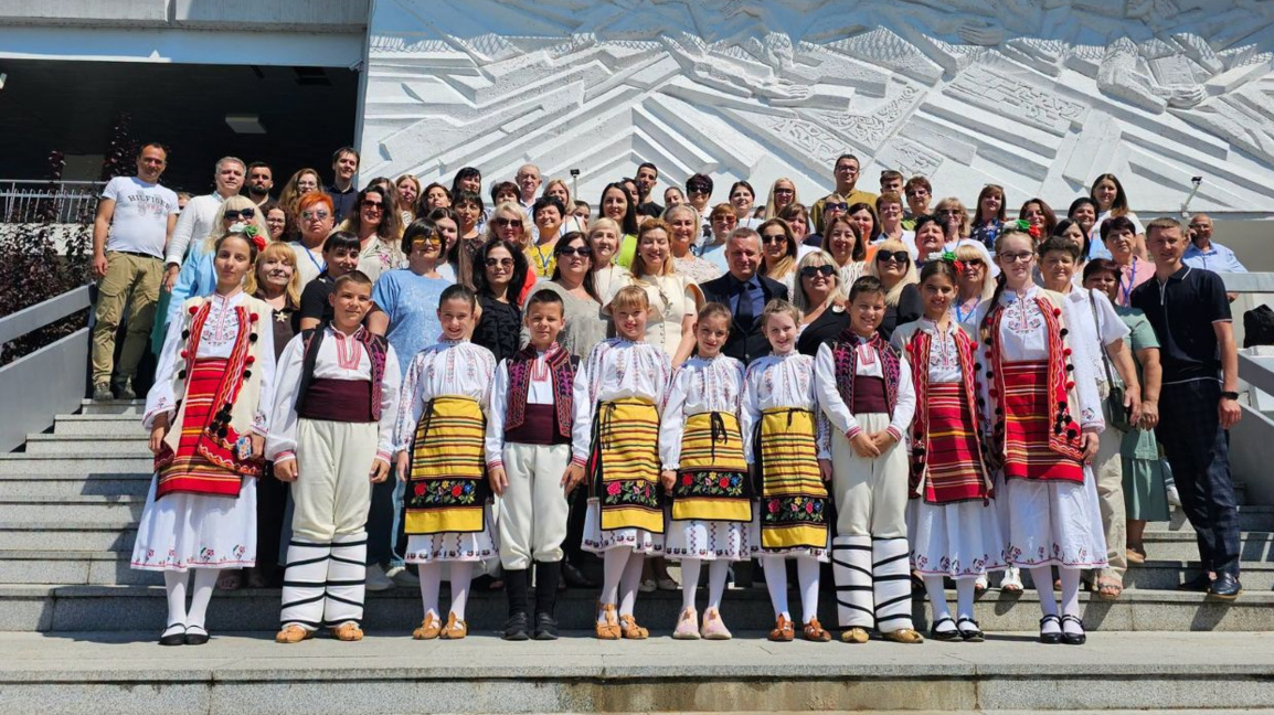 Българи от Сърбия, Украйна и Албания завършиха летен семинар по българистика