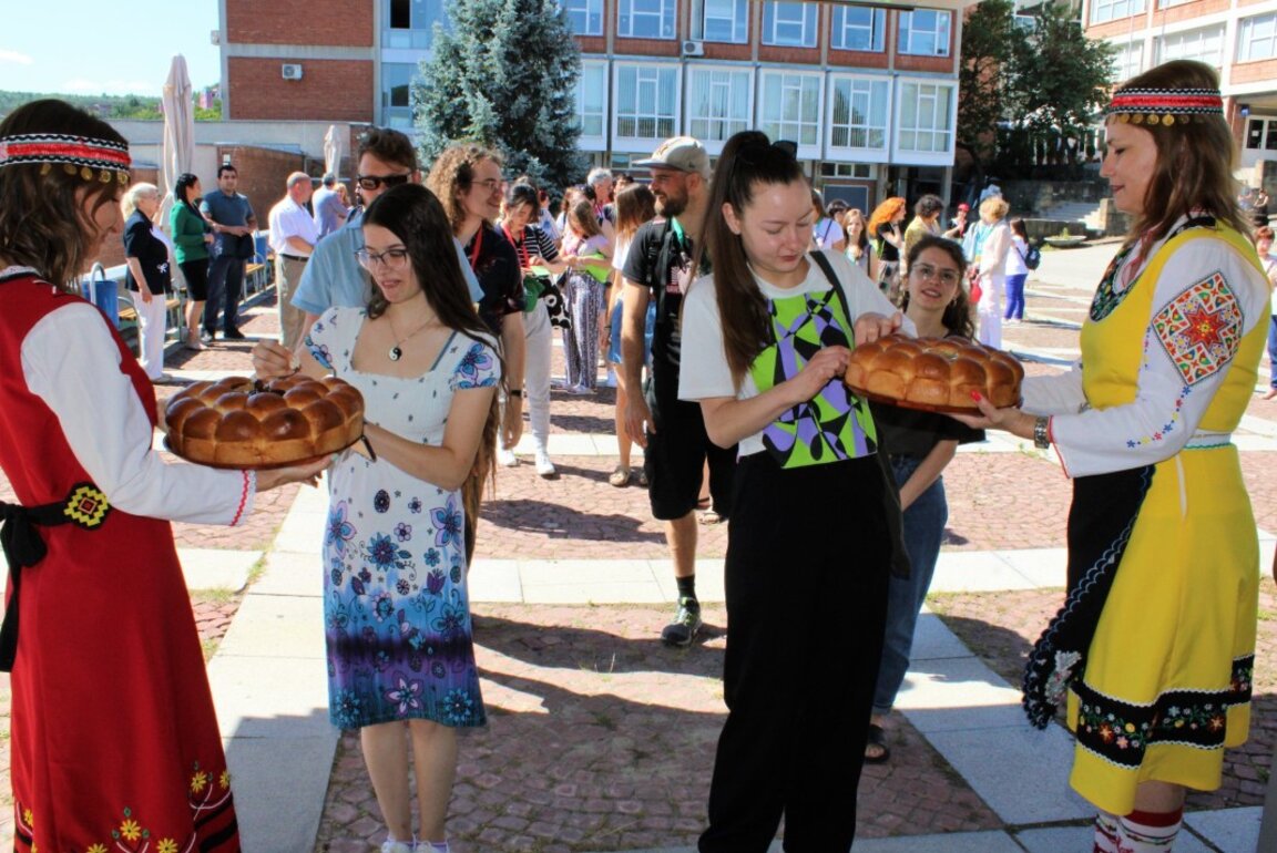 Më 14 korrik fillon seminari veror i gjuhës dhe kulturës bullgare në Universitetin e Veliko Tërnovos