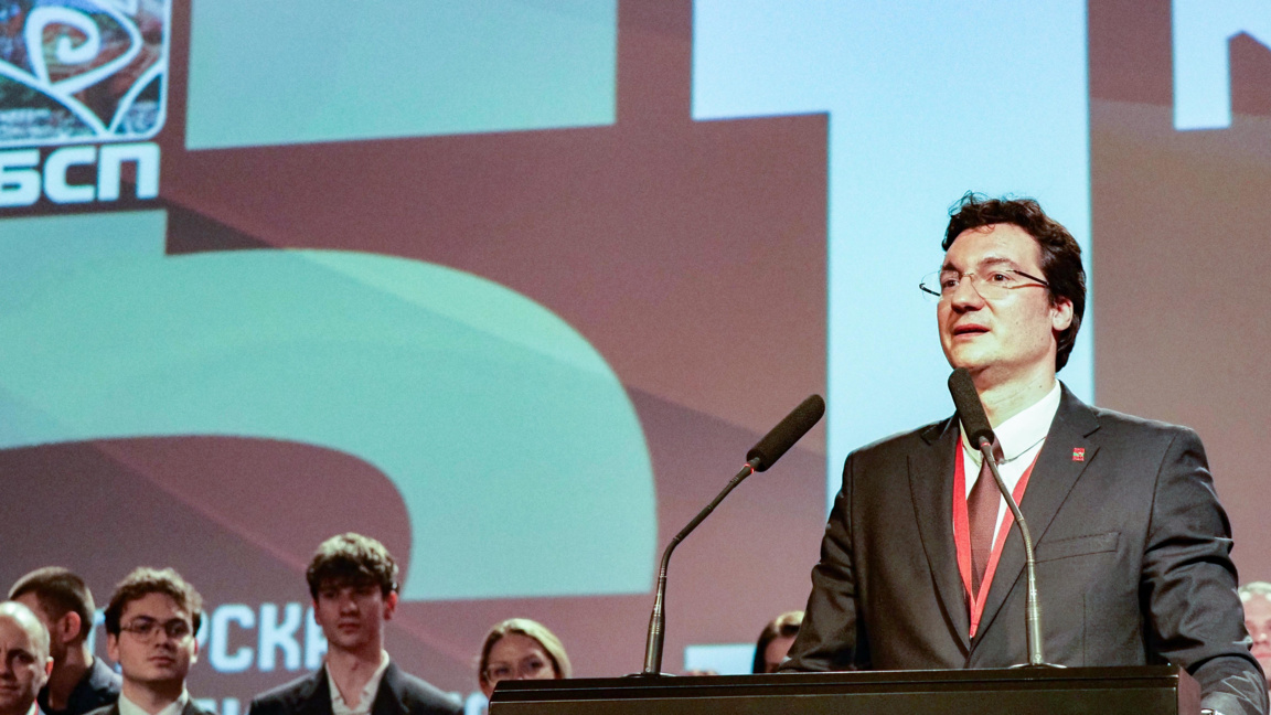 Председателят на БСП Крум Зарков