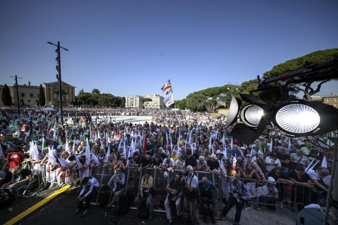 300 000 на митинг в Рим в защита на Газа