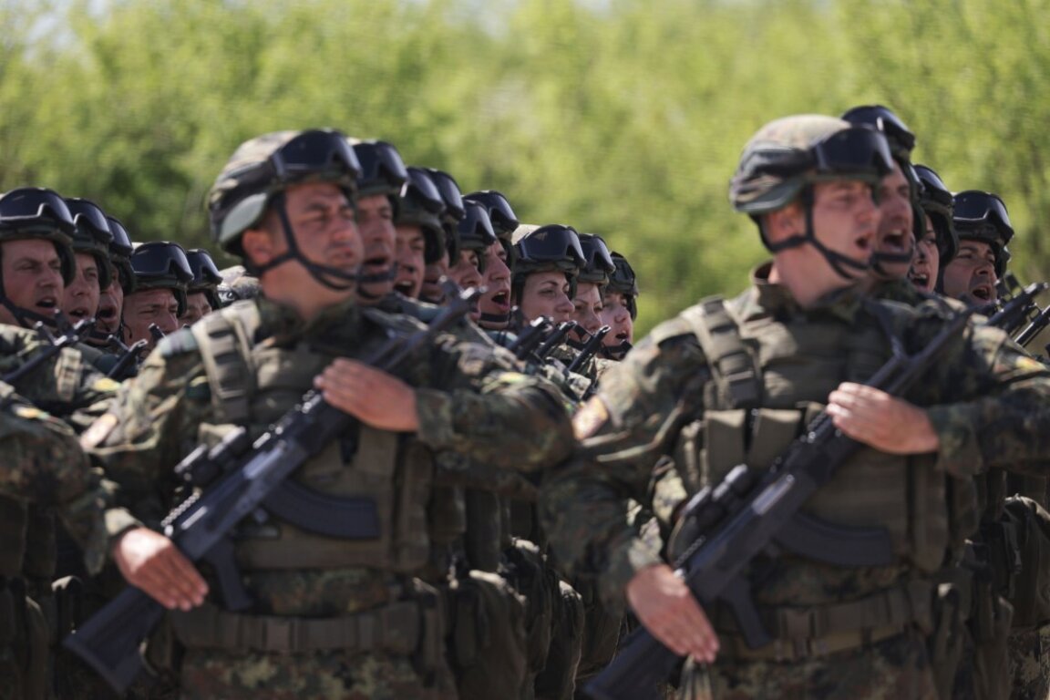 Парад в День храбрости и праздник Болгарской армии пройдет без  сухопутной техники
