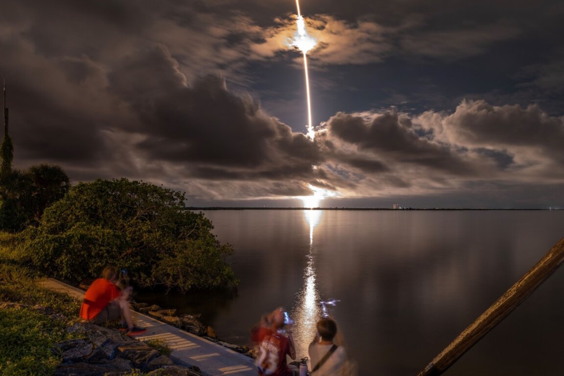 Изстрелването на ракетата на SpaceX "Фалкон 9" от полигона Кейп Канаверал във Флорида - 10 септември 2024